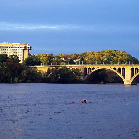 Key Bridge Marriott Hotel Arlington Buitenkant foto