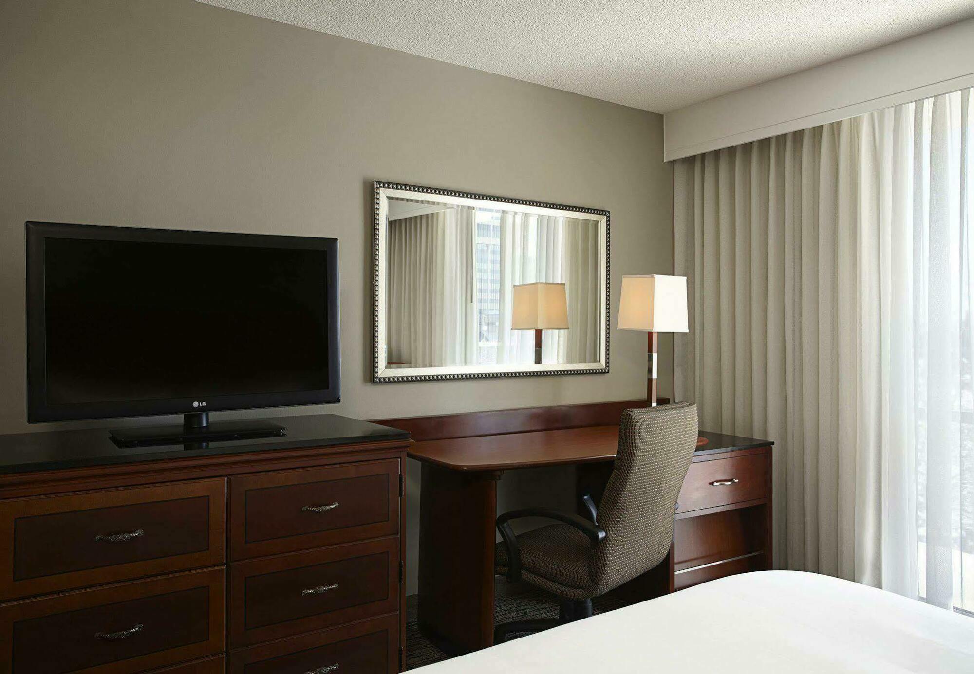 Key Bridge Marriott Hotel Arlington Buitenkant foto